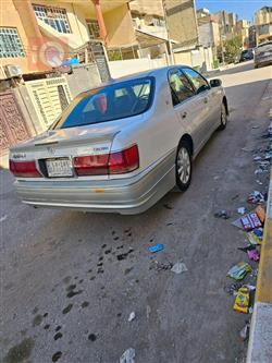 تۆیۆتا کراون
